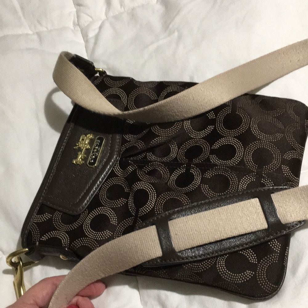 Coach purse - Picture 5 of 5